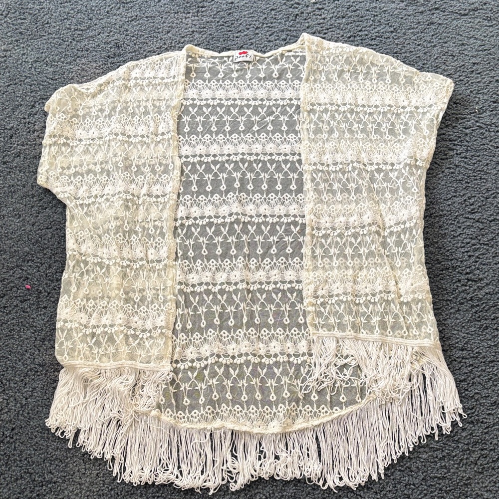 Cream Lace Fringe Kimono/swimsuit cover up size large